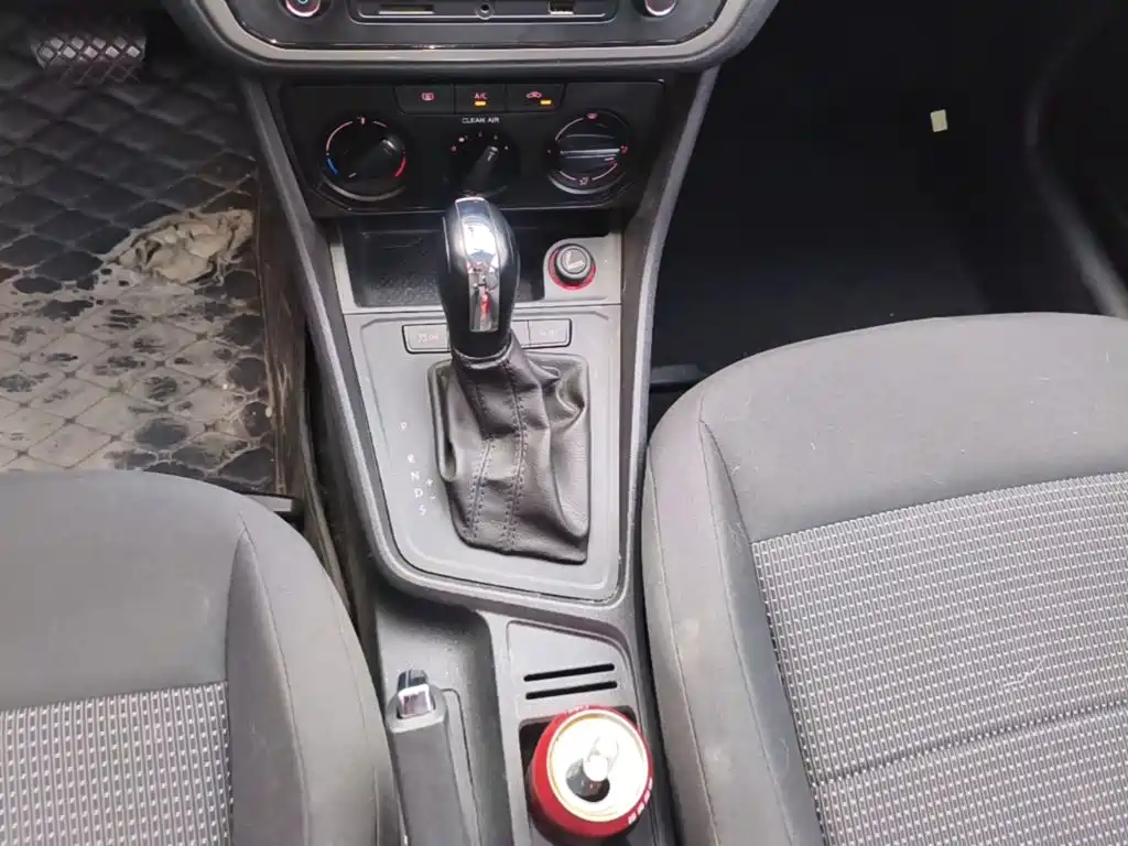 Volkswagen Lavida — миниатюра 14