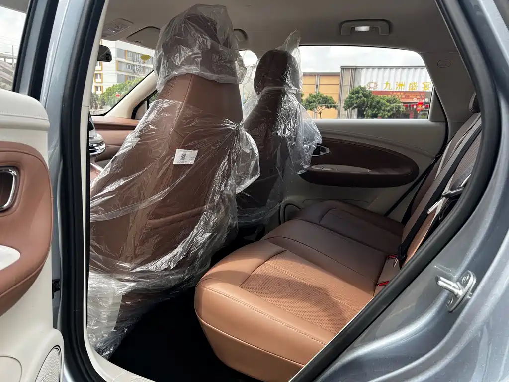Wuling Binguo Pro - фото 11