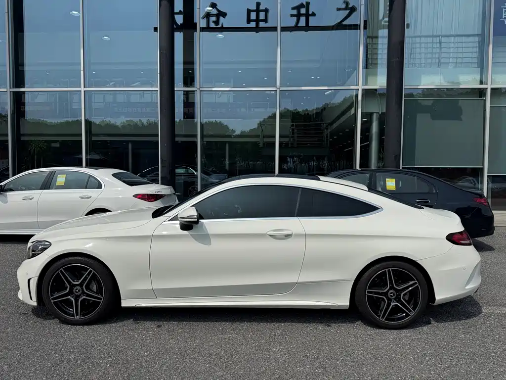 Mercedes-Benz C-Class (Import) — миниатюра 7