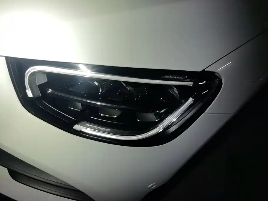 Mercedes-Benz GLC — миниатюра 5