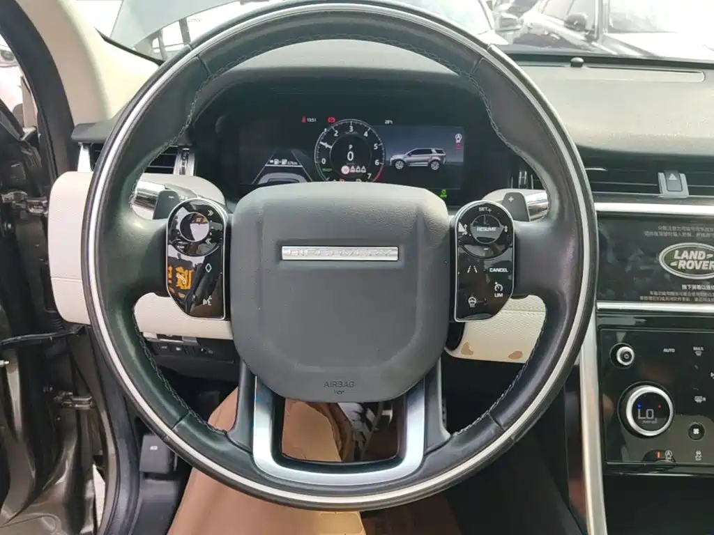 Land Rover Discovery Sport Hybrid — миниатюра 11