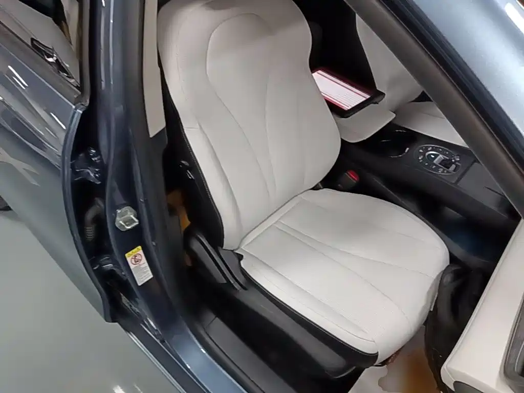 BYD Seal 05 DM-i — миниатюра 25