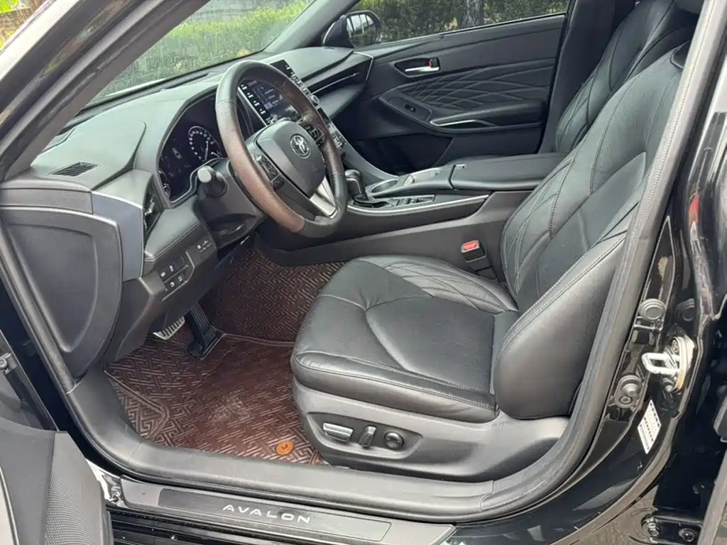 Toyota Avalon — миниатюра 13