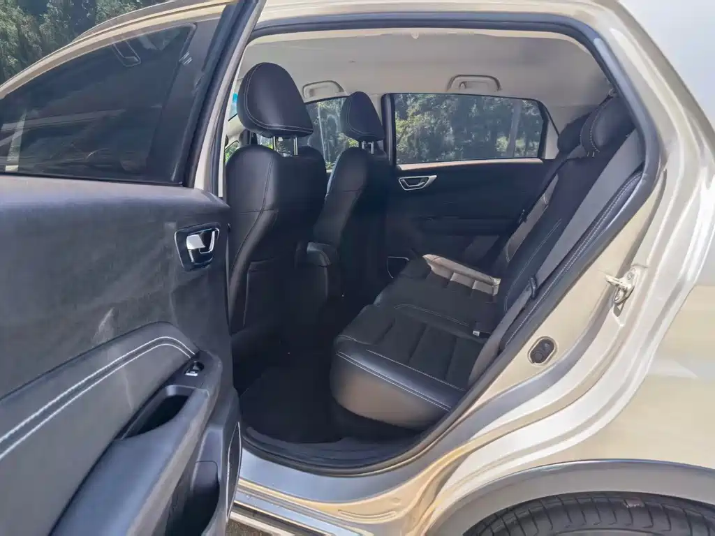 Geely Vision X3 — миниатюра 18