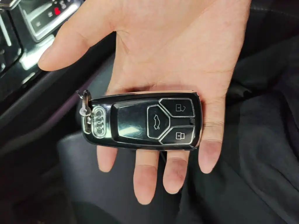 Audi A4L — миниатюра 9