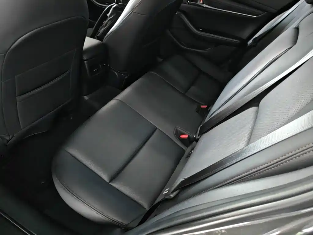 Mazda 3 Axela — миниатюра 17