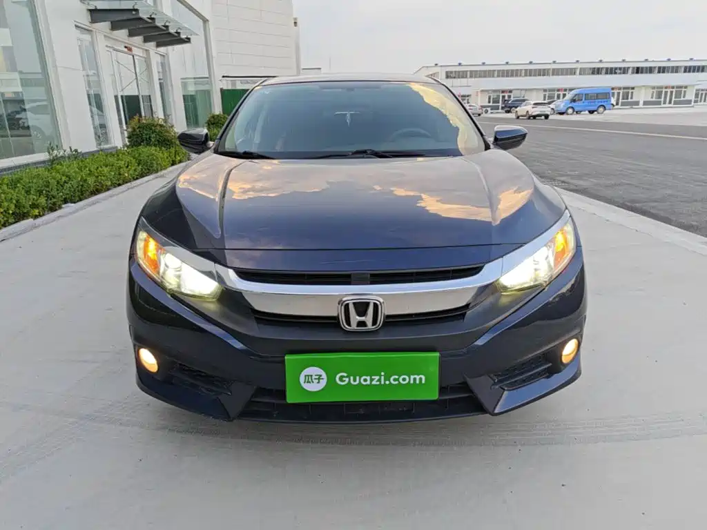 Honda Civic — миниатюра 3