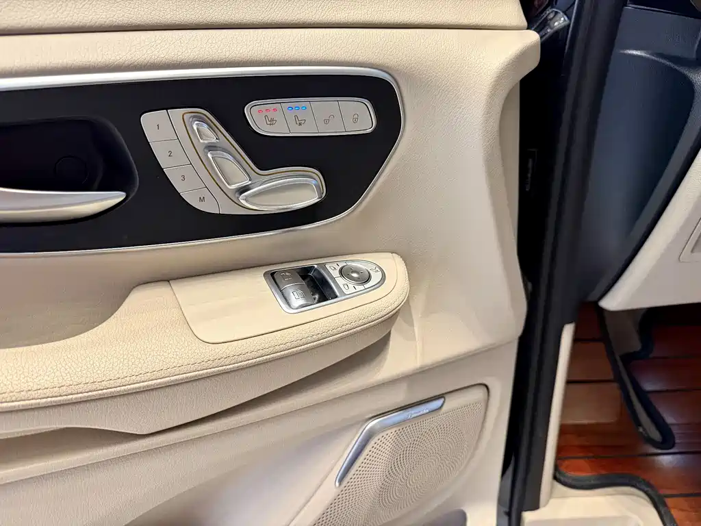 Mercedes-Benz V-Class V 2021 V 260 Luxury