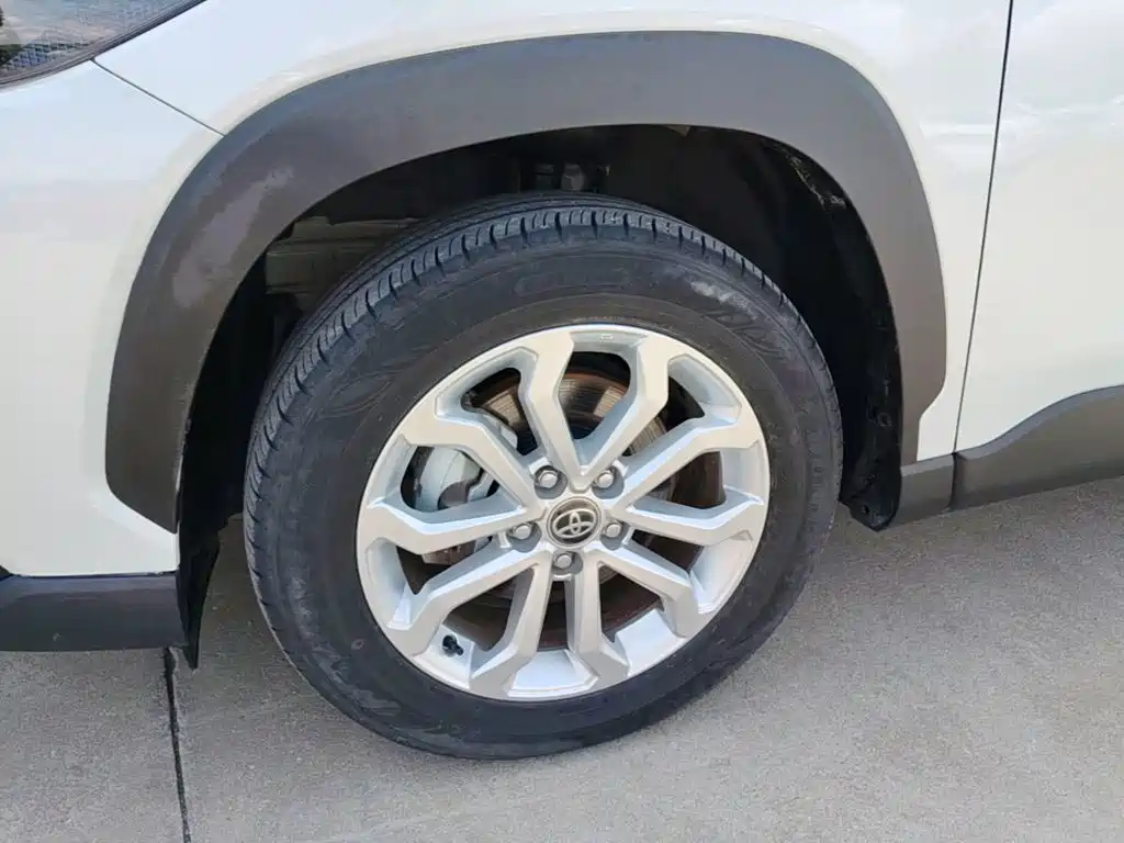 Toyota Frontlander — миниатюра 23
