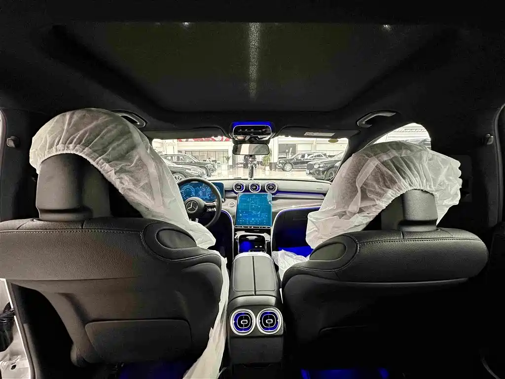 Mercedes-Benz C-Class — миниатюра 22