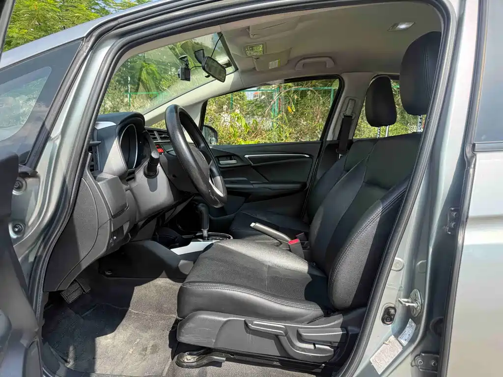 Honda Fit — миниатюра 4