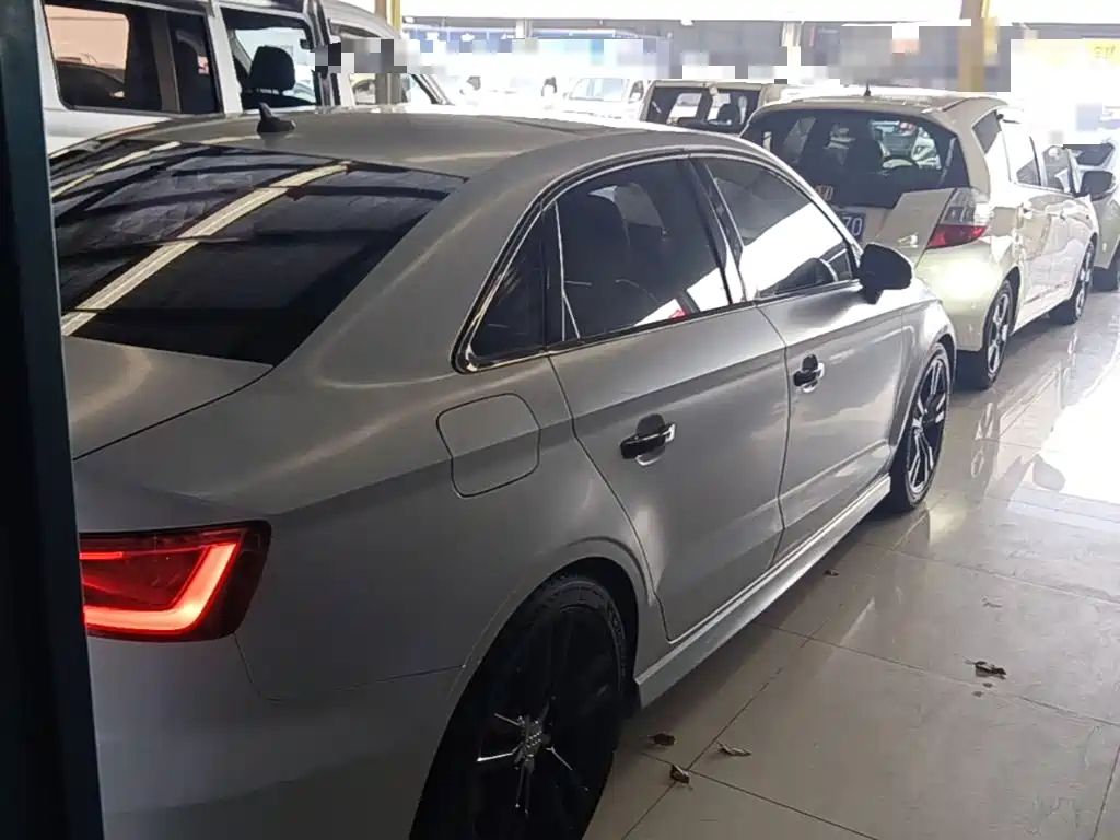 Audi S3 — миниатюра 7