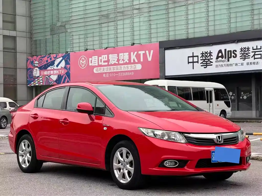 Honda Civic — миниатюра 3