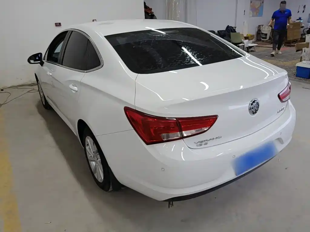 Buick Verano — миниатюра 5