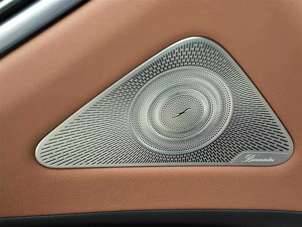 Mercedes-Benz S-Class — миниатюра 17