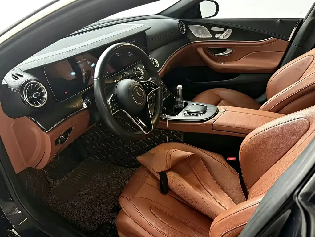 Mercedes-Benz CLS — миниатюра 4