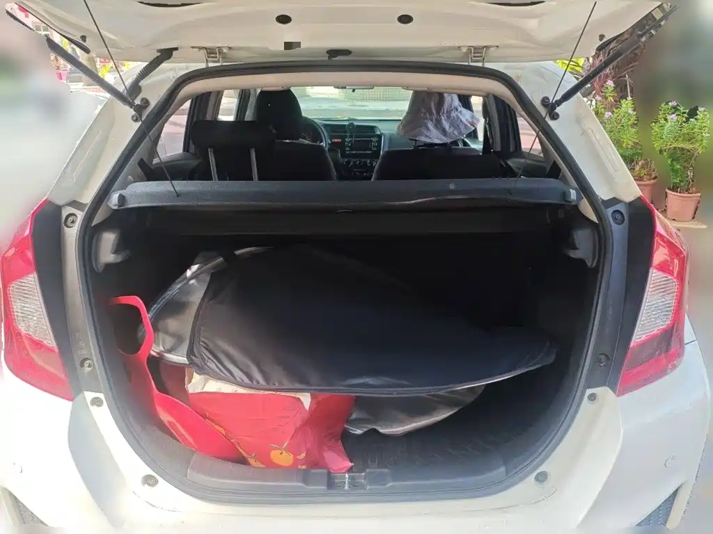 Honda Fit — миниатюра 15