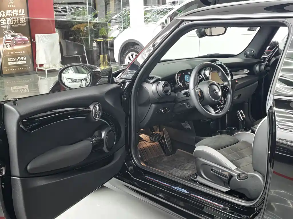 MINI Mini — миниатюра 6