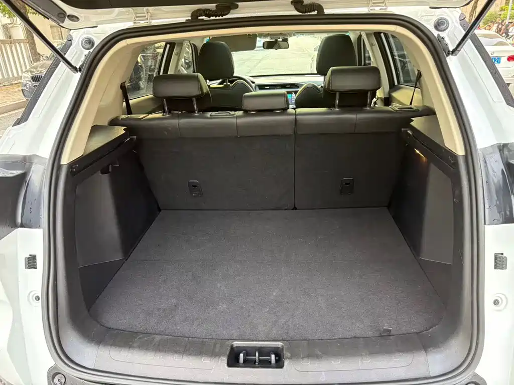 GEELY AUTOMOBILE BOYUE