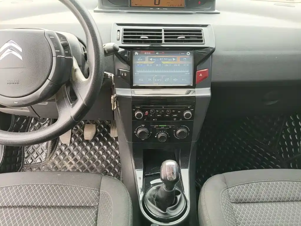 Citroen C-Quatre — миниатюра 13