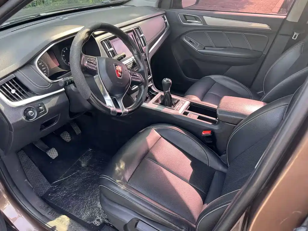 Roewe RX5 — миниатюра 14