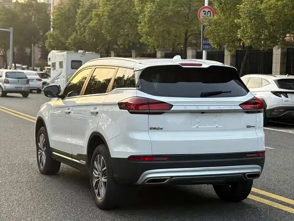 GEELY AUTOMOBILE BOYUE