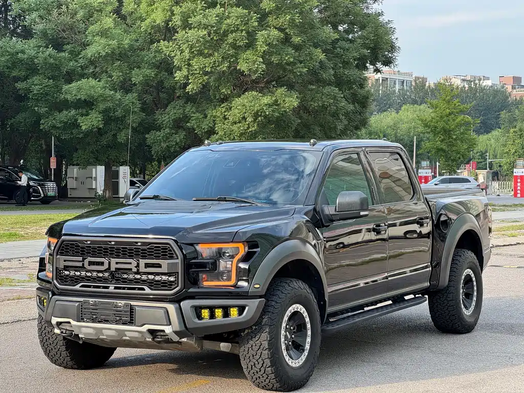 Ford F-150 Raptor