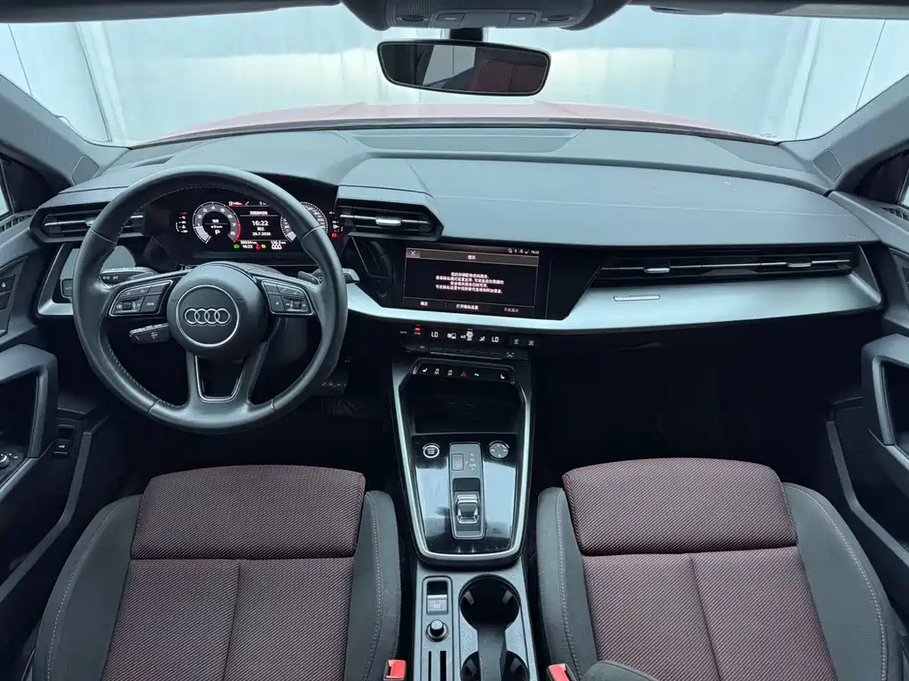 Audi A3 — миниатюра 12