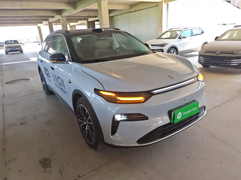 Leapmotor Leapmotor C11 — миниатюра 4