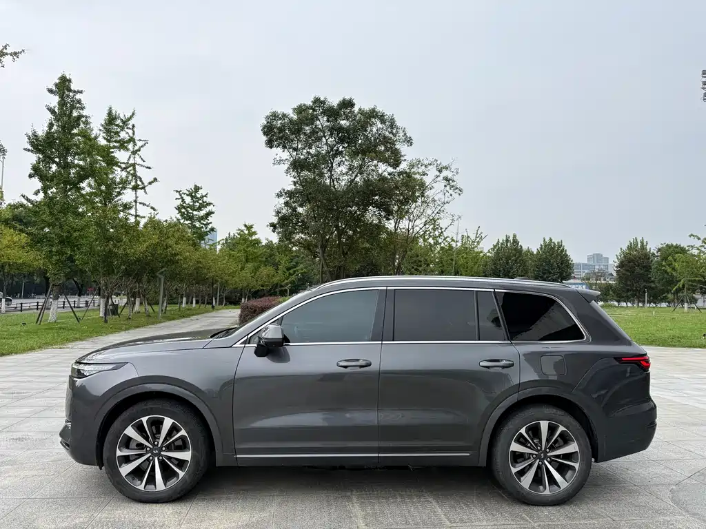 Li Auto Li ONE — миниатюра 4