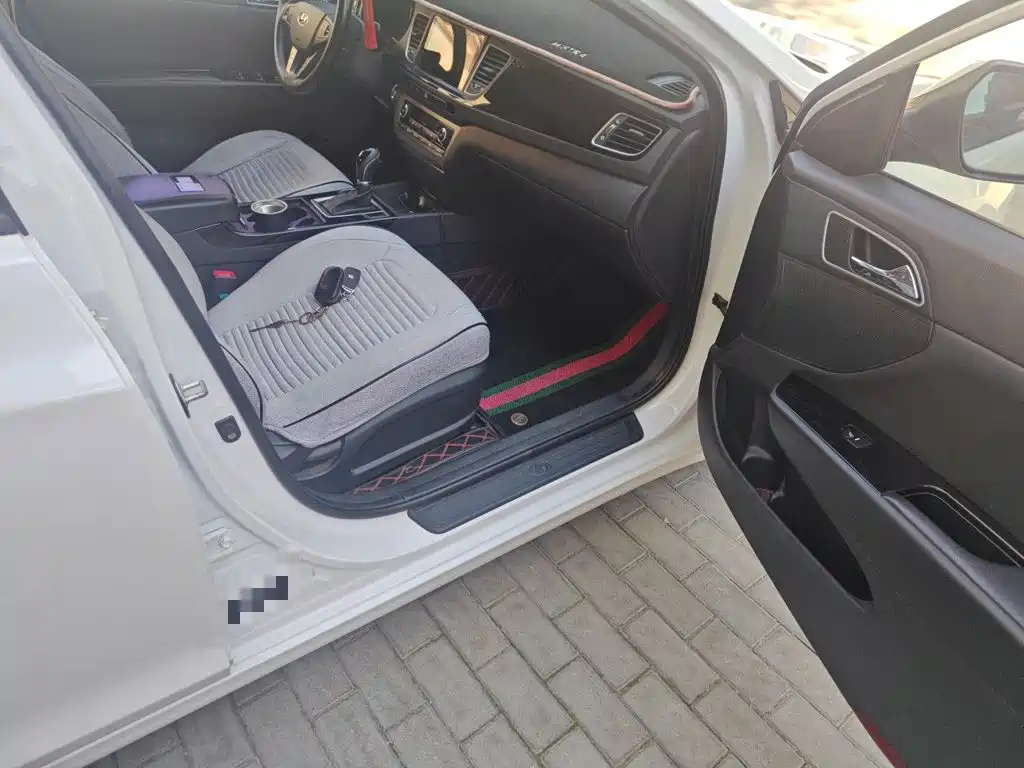 Hyundai Mistra — миниатюра 19