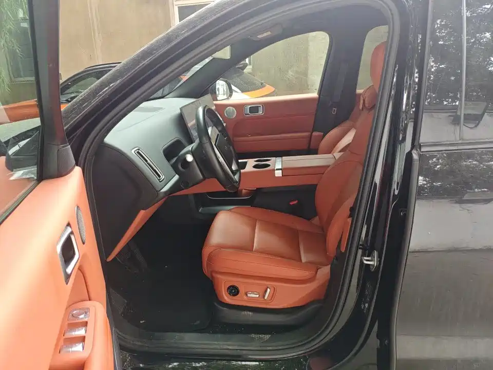 Li Auto Li L6 — миниатюра 5