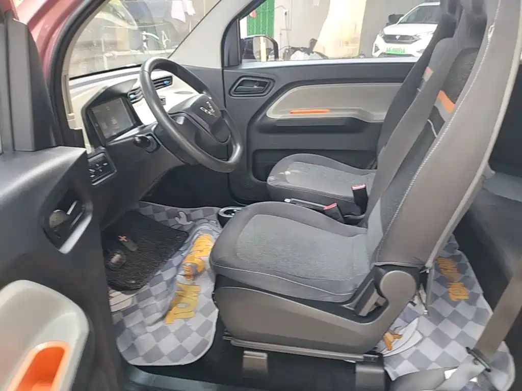 Wuling MINIEV — миниатюра 15