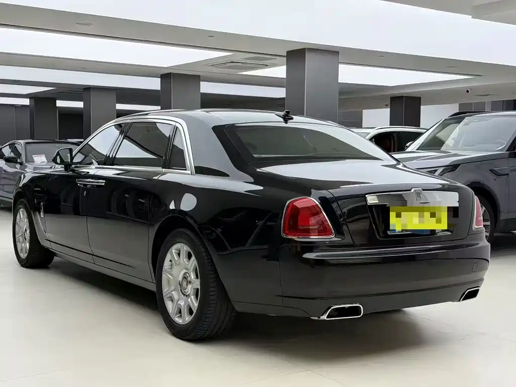 Rolls-Royce Ghost — миниатюра 4