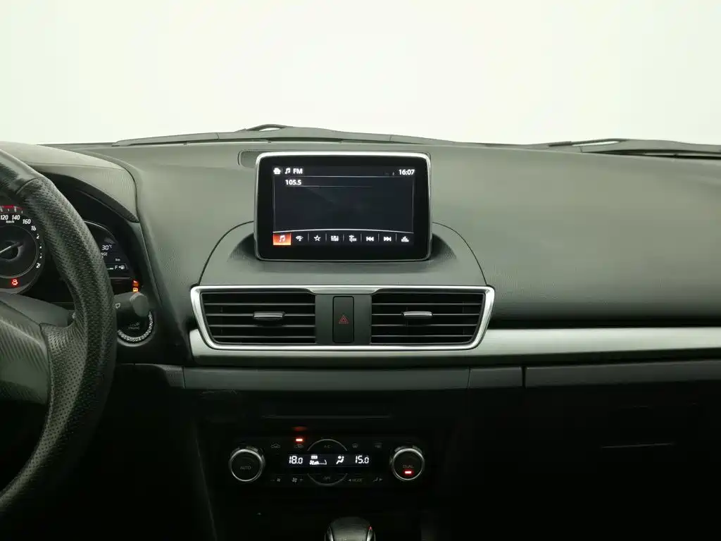 Mazda 3 Axela — миниатюра 12