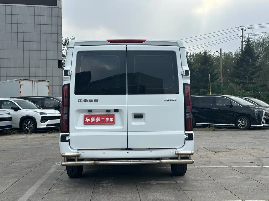 JMC JMC Fushun — миниатюра 5