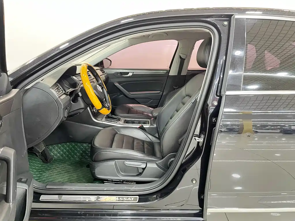 Volkswagen Passat — миниатюра 14