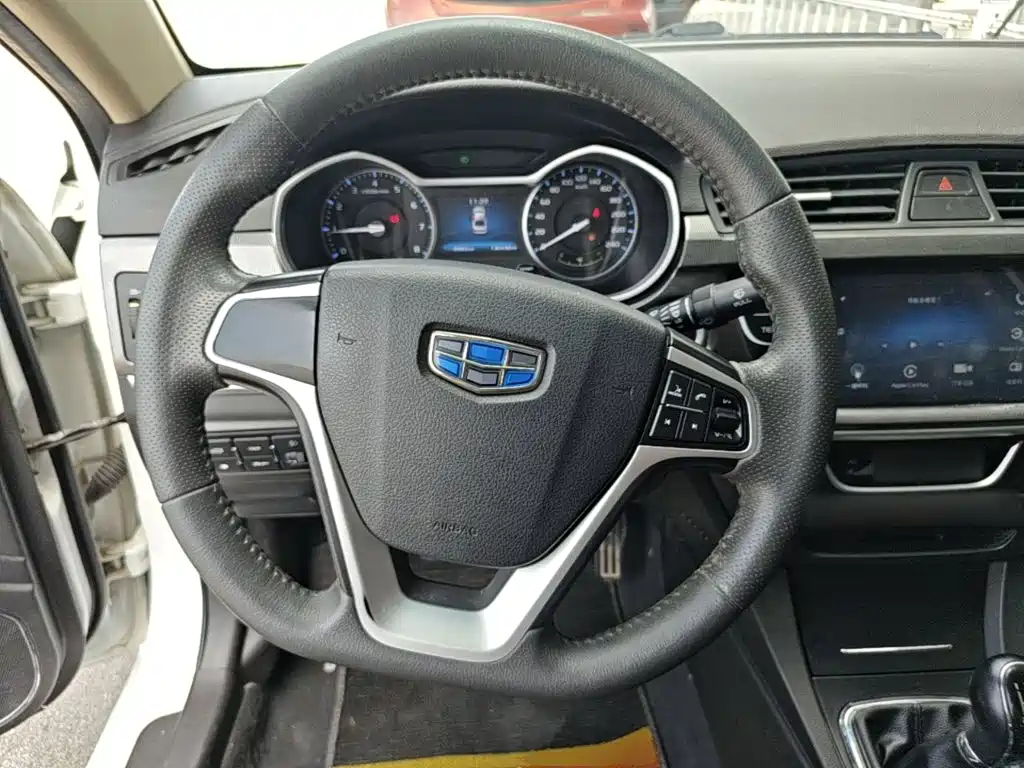 Geely Emgrand — миниатюра 11