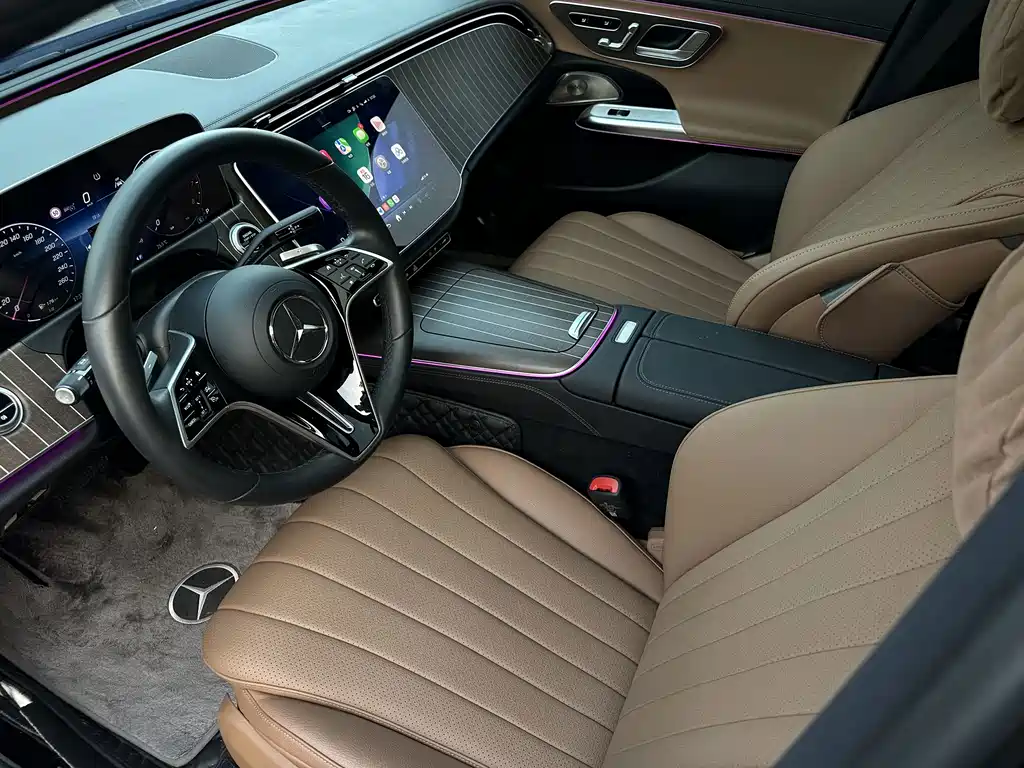 Mercedes-Benz E-Class — миниатюра 9