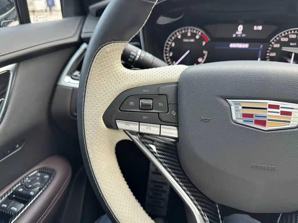 Cadillac XT6 — миниатюра 35