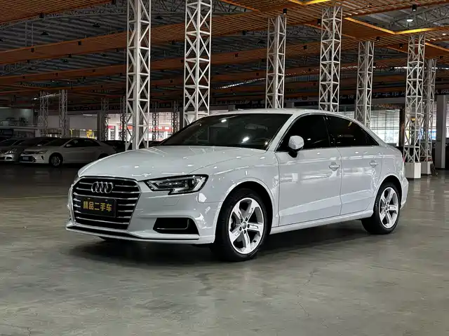 AUDI A3 2020