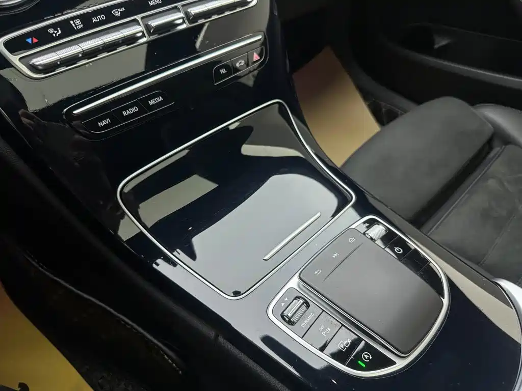 Mercedes-Benz C-Class — миниатюра 23