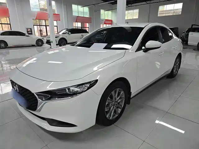 mazda 3-angkesaila