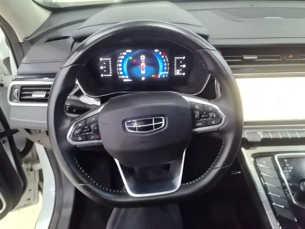 Geely Boyue — миниатюра 11