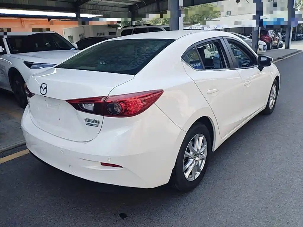 Mazda 3 Axela — миниатюра 7
