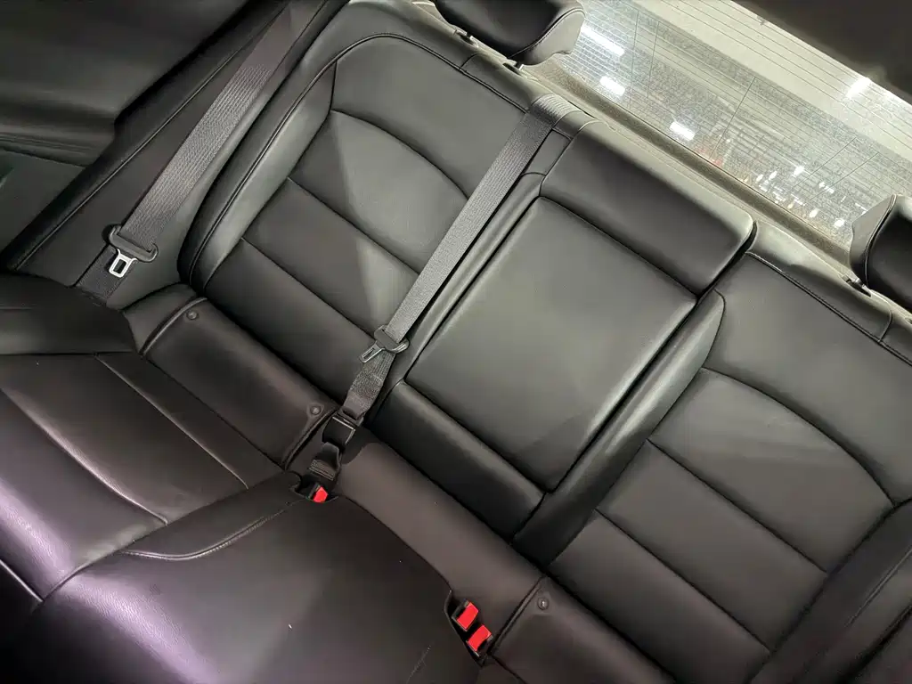 Chevrolet Malibu XL — миниатюра 7