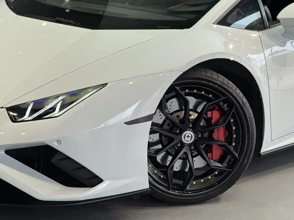 Lamborghini Huracán — миниатюра 4