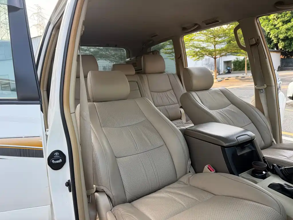 Toyota Prado (Import) — миниатюра 13