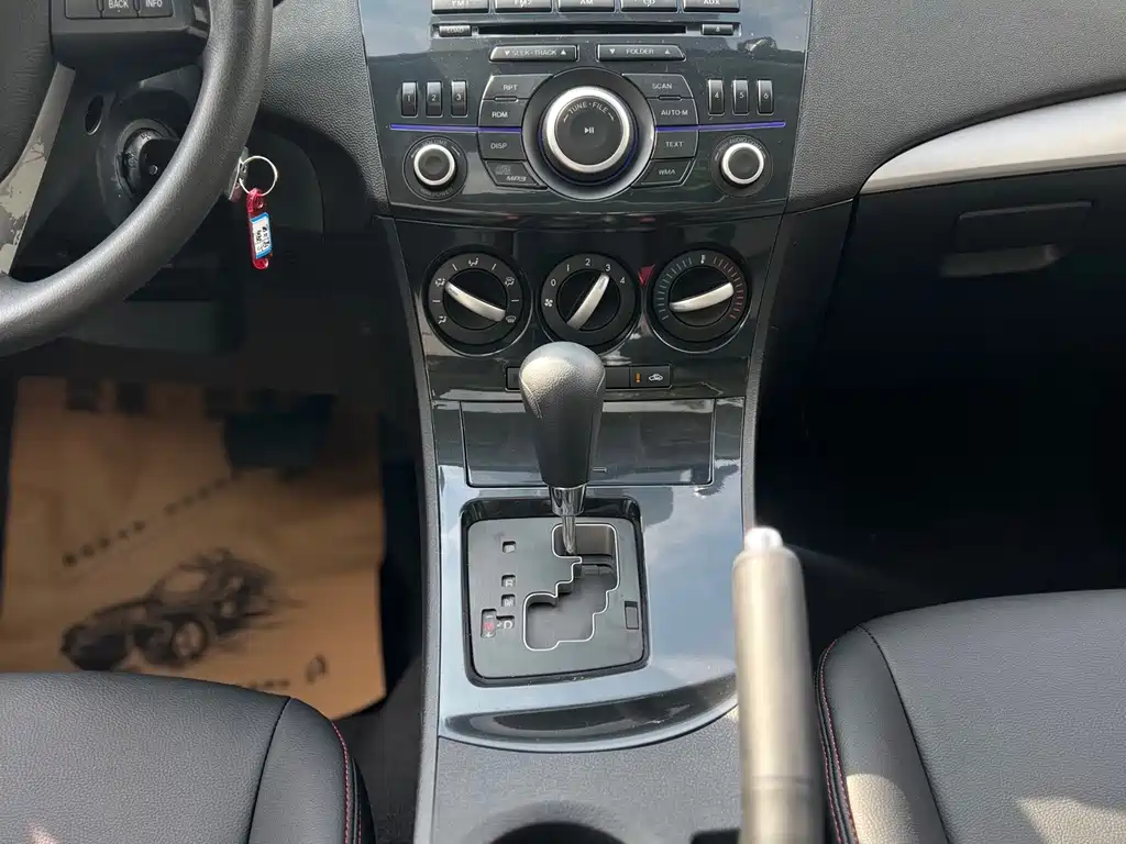 Mazda 3 Xingcheng — миниатюра 13