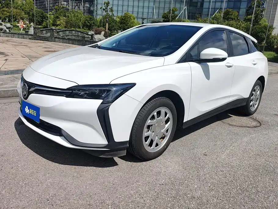 Buick Velite 6